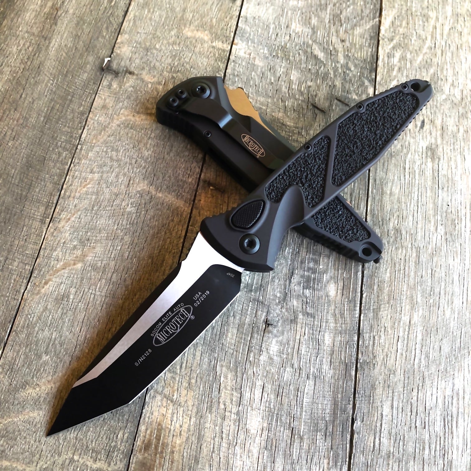 Microtech Socom Elite T/E Knife Black (4" Two Tone) 161A-1T - GearBarrel.com