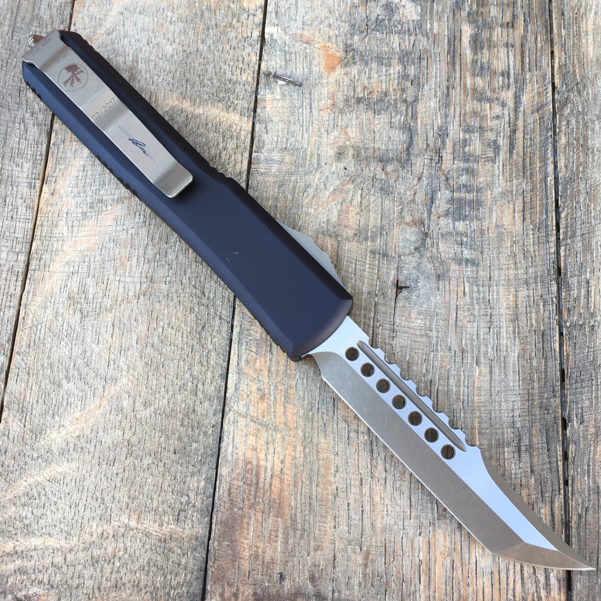 Microtech, Ultratech Hellhound OTF Automatic Knife